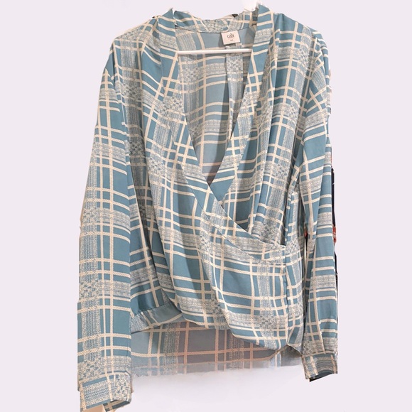 Cabi plaid green and white blouse top - Picture 3 of 4